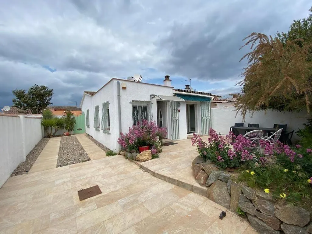 Maison Nina Villa Empuriabrava İspanya